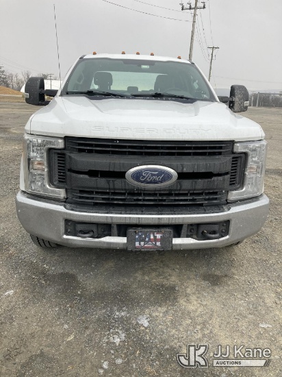 (Montgomery, PA) 2018 Ford F250 SD Extended-Cab Service Truck Runs & Moves) (Buyer Must Load Without