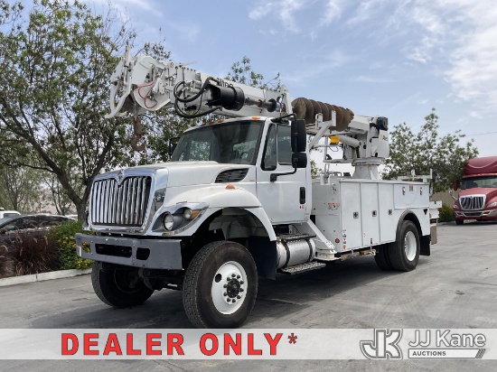 (Jurupa Valley, CA) Altec DM47B-TR, Digger Derrick rear mounted on 2016 International WorkStar 7300