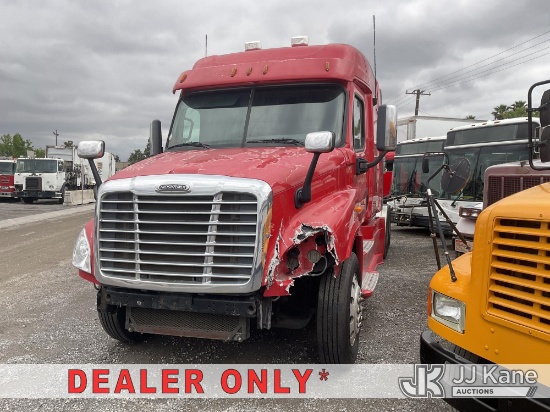 (Jurupa Valley, CA) 2013 Freightliner Cascadia 125 Truck Tractor Not Running, Condition Unknown) (Fr