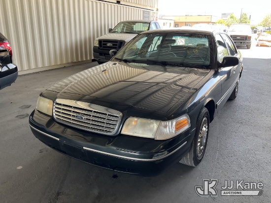 (Jurupa Valley, CA) 1999 Ford Crown Victoria Police Interceptor 4-Door Sedan Runs & Moves