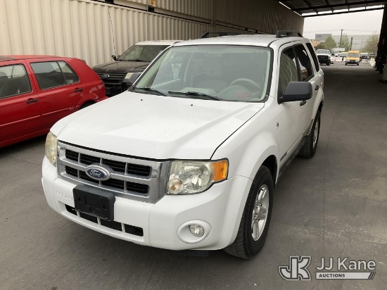 (Jurupa Valley, CA) 2008 Ford Escape Hybrid 4-Door Sport Utility Vehicle Runs & Moves) (Low On Fuel