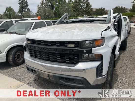 (Jurupa Valley, CA) 2020 Chevrolet Silverado 1500 4x4 Crew-Cab Pickup Truck Not Running, No Key, Wre