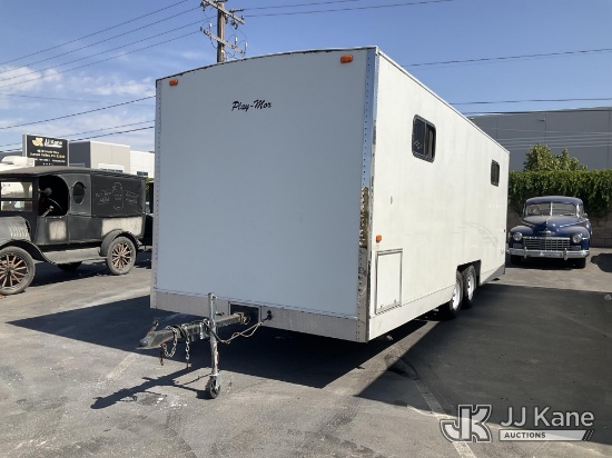 (Jurupa Valley, CA) 2008 Enclosed Trailer Trailer Is Towable