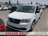 (Jurupa Valley, CA) 2017 Dodge Grand Caravan Mini Passenger Van Runs & Moves) (Front & Rear Body Dam