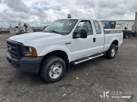 (Billings, MT) 2005 Ford F250 4x4 Extended-Cab Pickup Truck Runs & Moves.