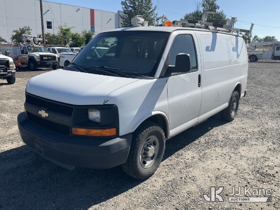 (Portland, OR) 2010 Chevrolet Express G2500 Cargo Van Runs & Moves