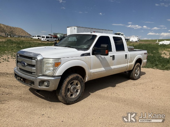 (Fort Lupton, CO) 2016 Ford F250 4x4 Crew-Cab Pickup Truck Runs & Moves) (Jump to Start, TPMS Light 
