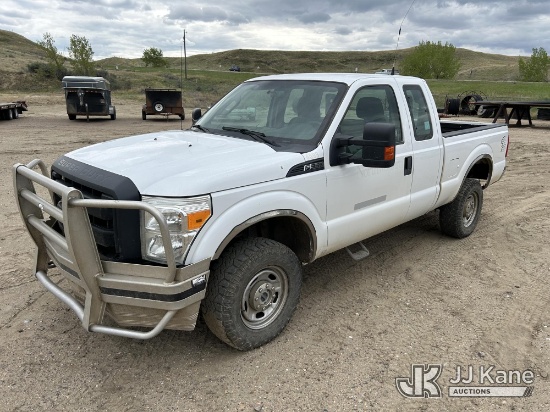(Havre, MT) 2013 Ford F350 4x4 Extended-Cab Pickup Truck Runs & Moves