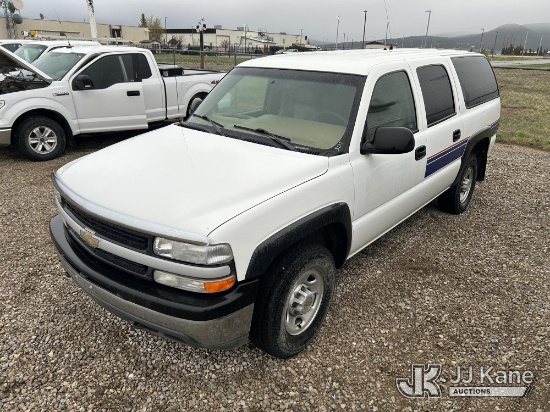 (Butte, MT) 2000 Chevrolet Suburban K2500 4WD 4-Door Sport Utility Vehicle Runs & Moves