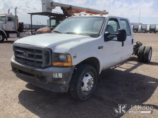 (Phoenix, AZ) 2001 Ford F450 SD Crew-Cab Chassis Not Running, Conditions Unknown
