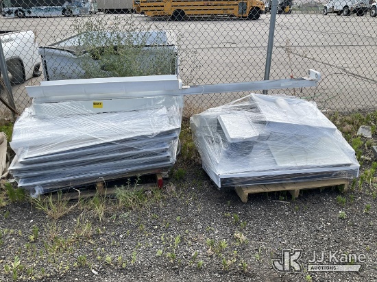 (Salt Lake City, UT) 2 Pallet w/ Light Fixtures NOTE: This unit is being sold AS IS/WHERE IS via Tim
