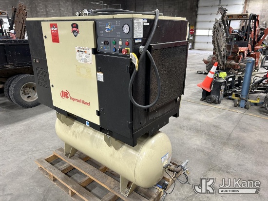 (Black Eagle, MT) 2006 Ingersoll Rand SSR UP6-20-125 Air Compressor, SERIAL # 3183770002 Operational