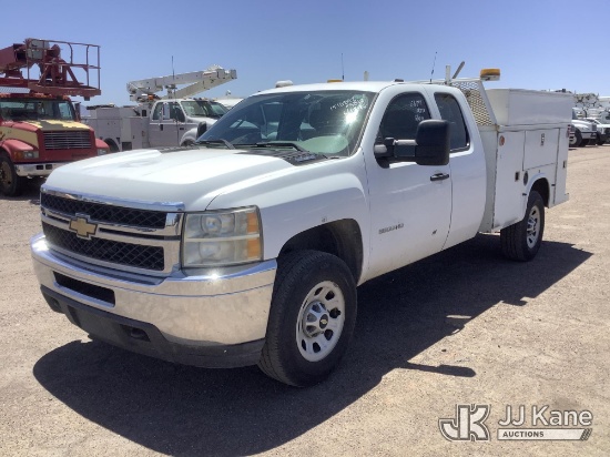 (Phoenix, AZ) 2011 Chevrolet Silverado 3500HD Extended-Cab Service Truck Runs & Moves