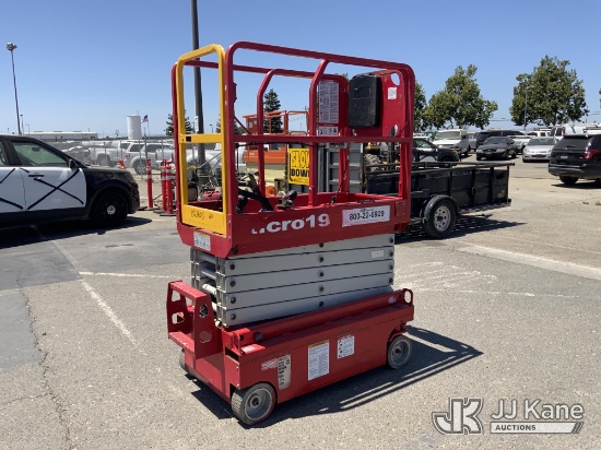 (Dixon, CA) 2018 MEC MICRO 19 Self-Propelled Scissor Lift Runs & Operates