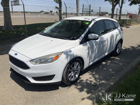 (Dixon, CA) 2016 Ford Focus 4-Door Hatch Back Runs & Moves
