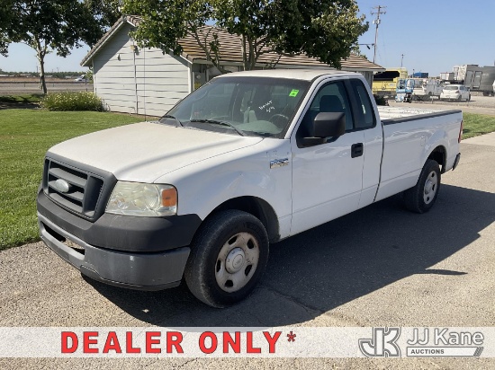 (Dixon, CA) 2007 Ford F150 Pickup Truck Runs & Moves) (Break Light On, Bumper Damage)(Passed Smog