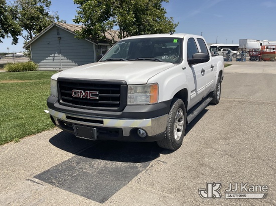 (Dixon, CA) 2012 GMC Sierra Hybrid Crew-Cab Pickup Truck Runs & Moves) (Hood Latch Rusted, Rear Driv