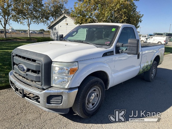 (Dixon, CA) 2012 Ford F250 Pickup Truck Runs & Moves) (Tire Pressure Sensor Fault, Chip in Windshiel