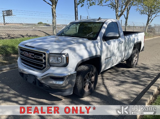 (Dixon, CA) 2018 GMC Sierra 1500 4x4 Pickup Truck Runs & Moves) (Check Engine Light, Front Bumper Da