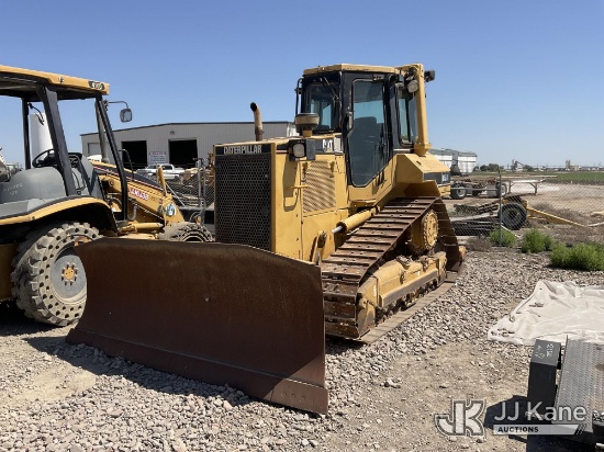(Dixon, CA) Caterpillar D5M XL Dozer Not Running)(Conditions Unknown