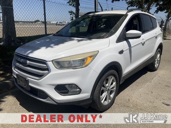 (Dixon, CA) 2018 Ford Escape 4-Door Sport Utility Vehicle Runs & Moves) (Bad Engine, Overheats, Chec