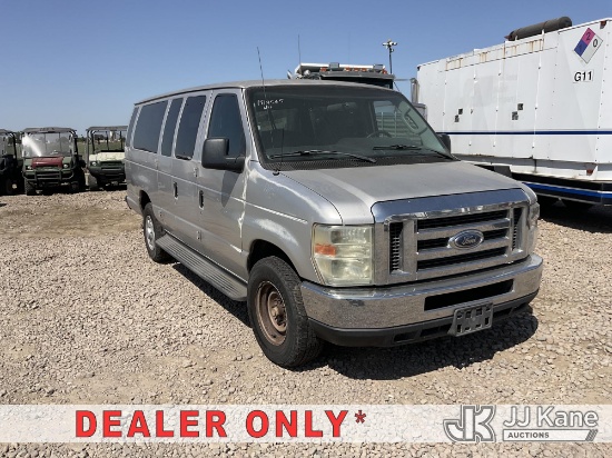 (Dixon, CA) 2011 Ford E350 Passenger Van Not Running, Conditions Unknown) (Trunk Doors Did Not Open,