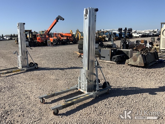 (Dixon, CA) Sumner 2118 Drywall Lift (Used) NOTE: This unit is being sold AS IS/WHERE IS via Timed A