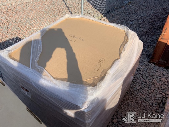 (Dixon, CA) Bus Parts (Used) NOTE: This unit is being sold AS IS/WHERE IS via Timed Auction and is l