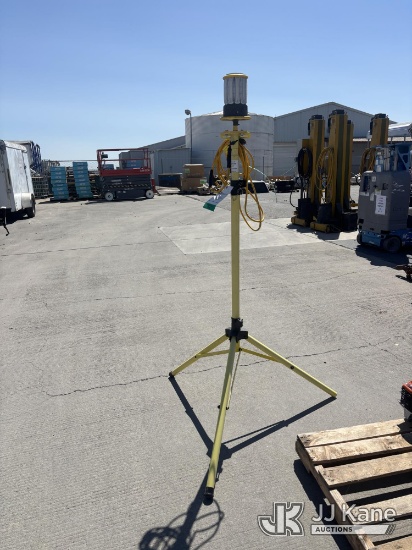 (Dixon, CA) 2022 Lind Beacon 360 Electric LED Light Conditions Unknown