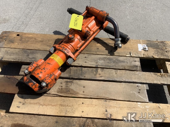 (Dixon, CA) Pneumatic Chipping Hammer (Used) NOTE: This unit is being sold AS IS/WHERE IS via Timed 