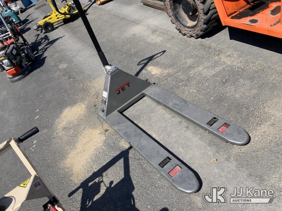 (Dixon, CA) JET PTW Series Pallet Truck S/N 22064536 (Operates)(Used) NOTE: This unit is being sold 