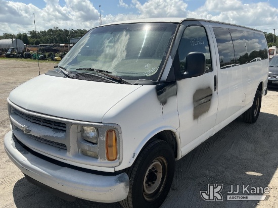 (Tampa, FL) 1999 Chevrolet Express G3500 Cargo Van Hillsborough County School Board Unit) (Runs & Mo