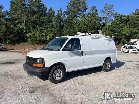 (Chester, VA) 2011 Chevrolet Express G2500 Cargo Van Runs & Moves