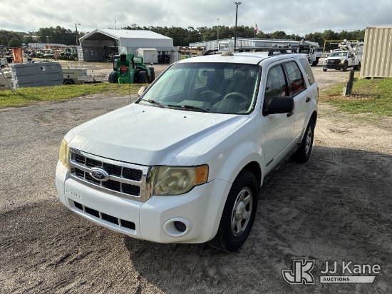 (Thonotosassa, FL) 2008 Ford Escape 4-Door Sport Utility Vehicle Runs & Moves) (Front Passenger Tire