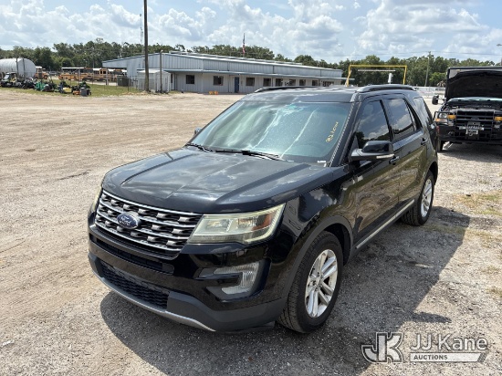 (Thonotosassa, FL) 2017 Ford Explorer XLT 4-Door Sport Utility Vehicle, Former Police Vehicle Manate