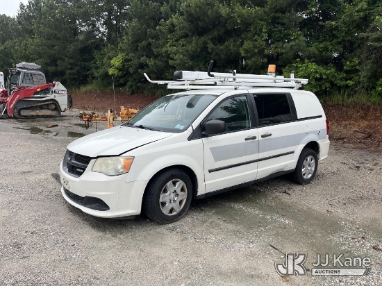 (Chester, VA) 2013 RAM C/V Cargo Van Engine Runs) (Body Damage, Damage to Passenger Front Wheel, Dri