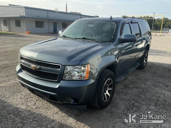 (Thonotosassa, FL) 2010 Chevrolet Suburban 4x4 4-Door Sport Utility Vehicle Runs & Moves)(Engine Tap