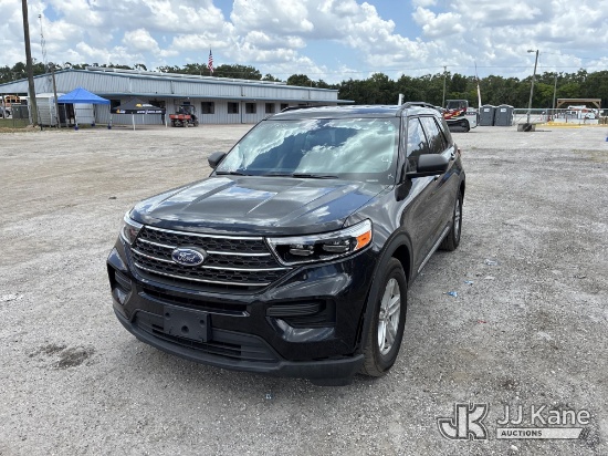 (Thonotosassa, FL) 2022 Ford Explorer 4-Door Sport Utility Vehicle, Former Police Vehicle Runs & Mov