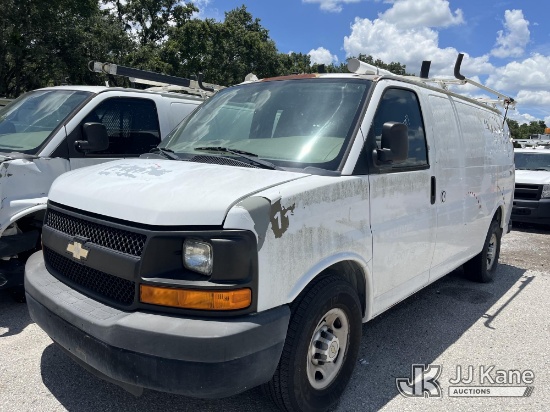 (Thonotosassa, FL) 2011 Chevrolet Express Cargo Van Runs, Does Not Move) (Body Damage, Paint Damage,