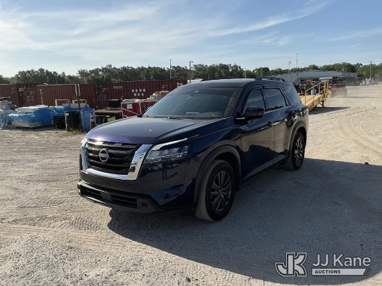 (Thonotosassa, FL) 2022 Nissan Pathfinder 4-Door Sport Utility Vehicle, Former Police Vehicle Hillsb