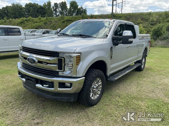 (Florence, SC) 2019 Ford F250 4x4 Crew-Cab Pickup Truck Runs & Moves