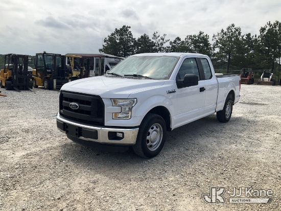 (Villa Rica, GA) 2015 Ford F150 Extended-Cab Pickup Truck Runs & Moves) (Check Engine Light On, Body