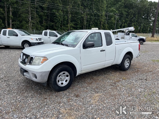 (Chester, VA) 2015 Nissan Frontier Extended-Cab Pickup Truck Runs & Moves) (Check Engine Light On