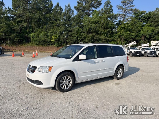 (Chester, VA) 2016 Dodge Grand Caravan Mini Passenger Van Runs & Moves