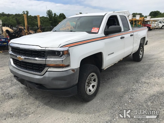 (Mount Airy, NC) 2016 Chevrolet Silverado 1500 4x4 Extended-Cab Pickup Truck Runs & Moves) (Check En