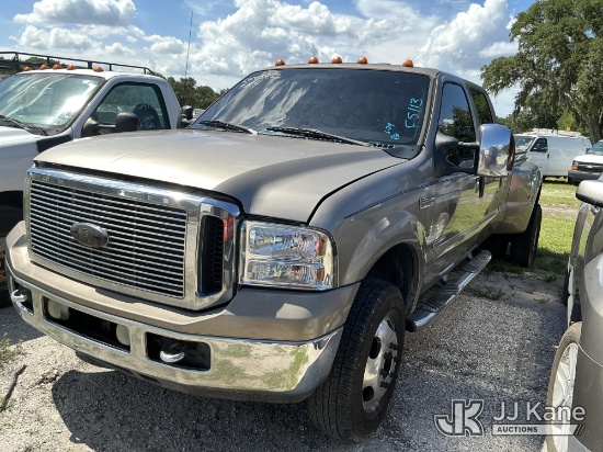 (Thonotosassa, FL) 2006 Ford F350 4x4 Crew-Cab Pickup Truck Not Running, Condition Unknown, Paint & 