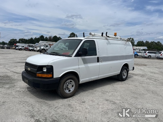 (Chester, VA) 2011 Chevrolet Express G2500 Cargo Van Runs & Moves