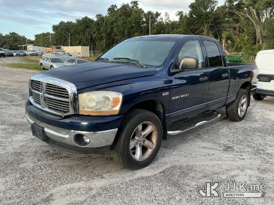 (Thonotosassa, FL) 2006 RAM 1500 4x4 Crew-Cab Pickup Truck Not Running, Conditions Unknown) (Body Da