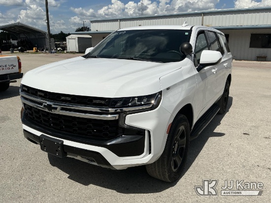 (Tampa, FL) 2021 Chevrolet Tahoe 4-Door Sport Utility Vehicle, Former Police Vehicle Runs & Moves) (