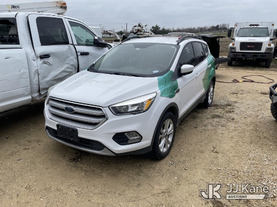 (Houston, TX) 2018 Ford Escape 4x4 Sport Utility Vehicle Not Running, Condition Unknown) (Cranks But